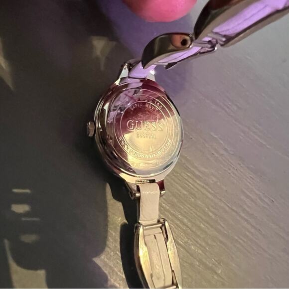 Guess watch - Picture 4 of 6